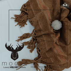 MOOSE men’s shawl made with fine velvet – premium winter wear for men